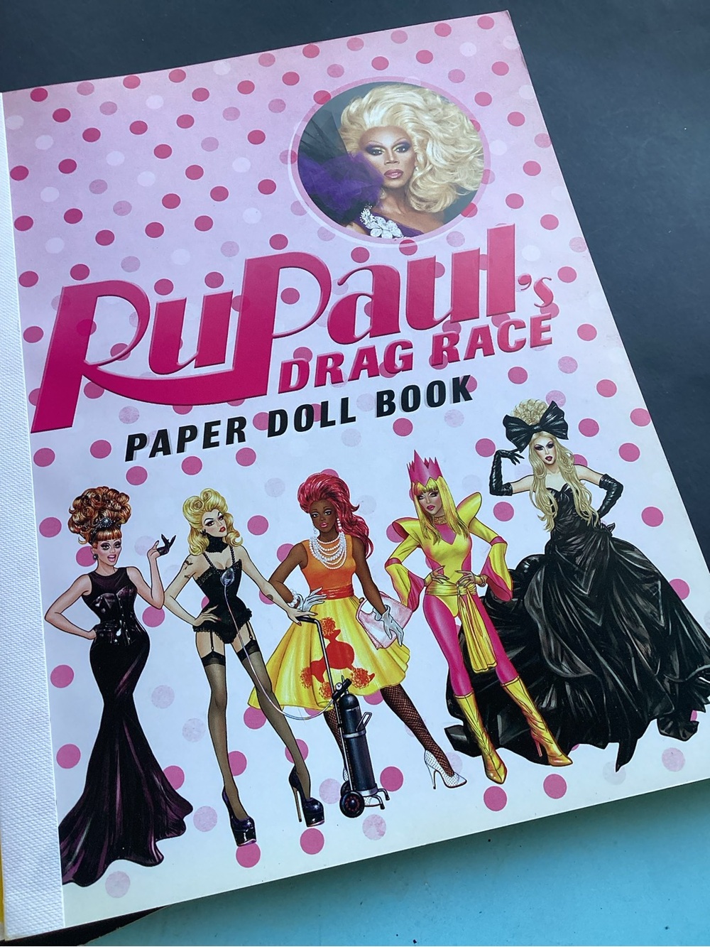 RuPaul Dragrace paper doll book
